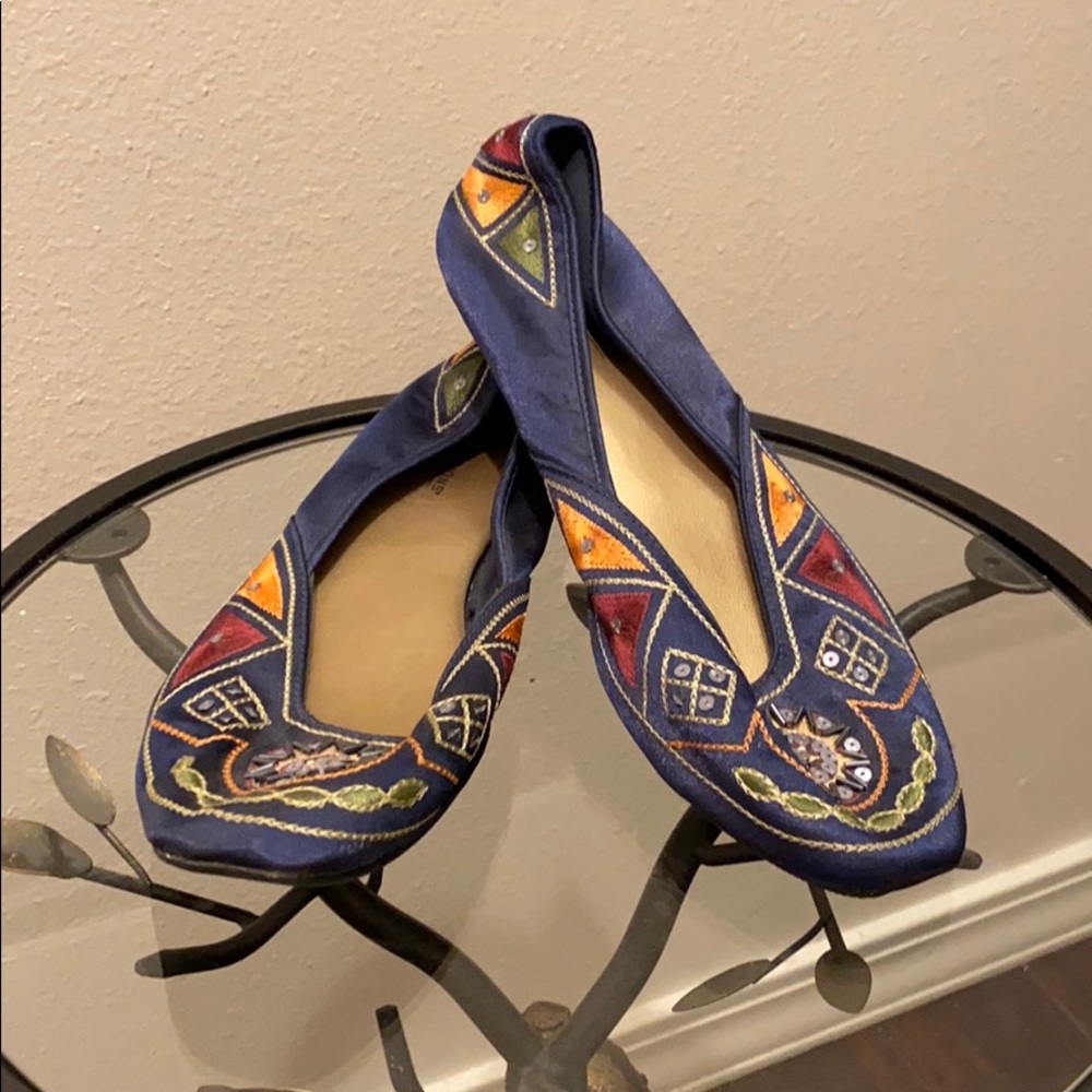 Decorative flats